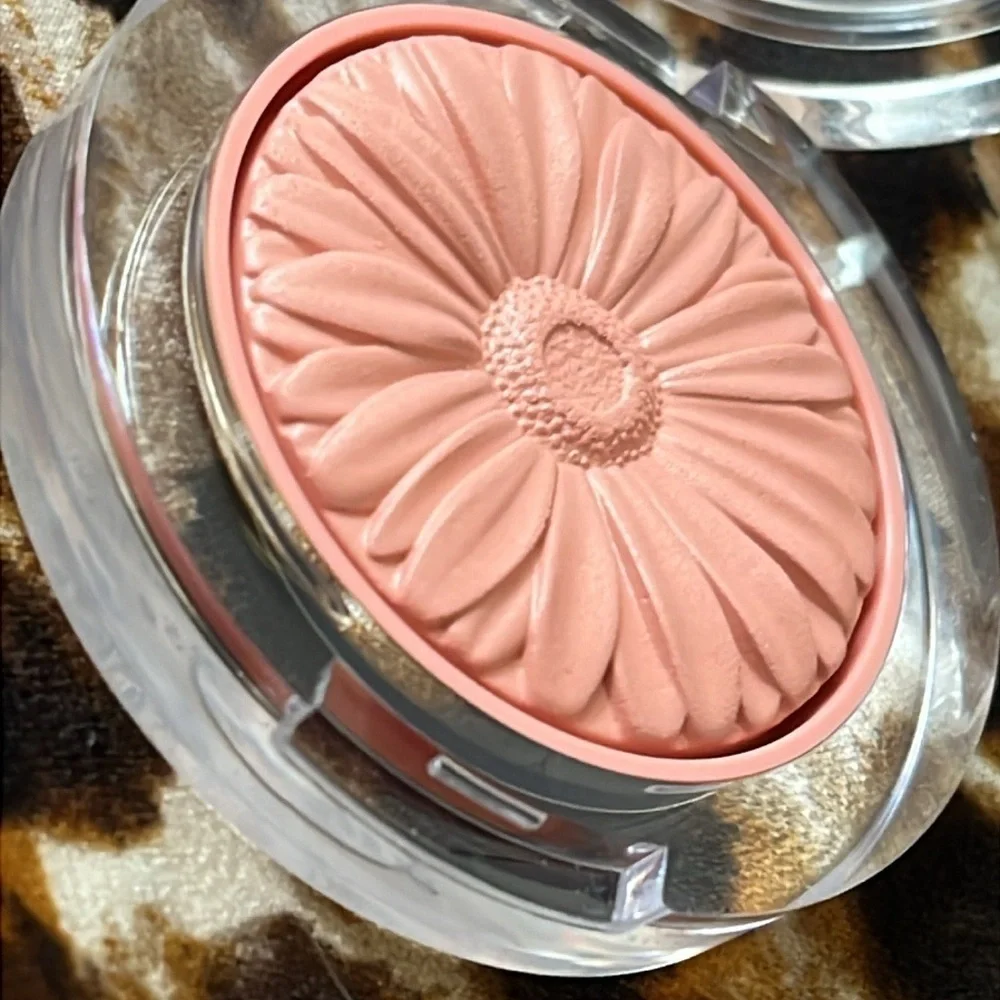 Brand New Clinique Cheek Pop 18 Pink Honey Pop Blush Floral Daisy Flower